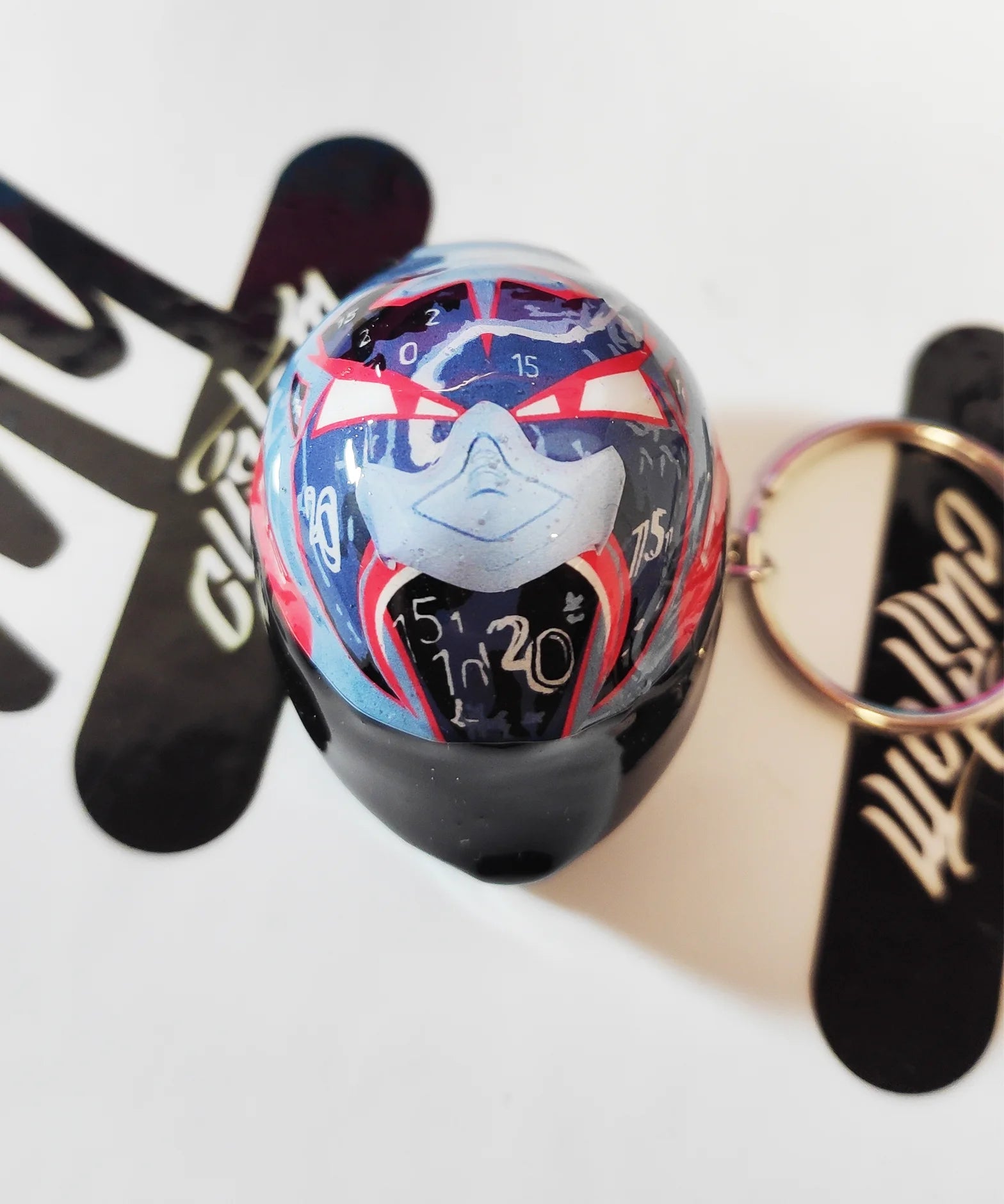 Llavero casco Scorpion EXO R1 Air QUARTARARO