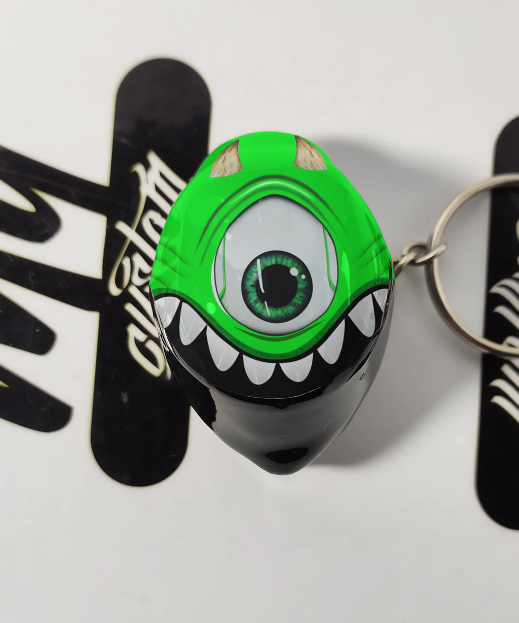 Llavero casco 3D replica Monsters inc