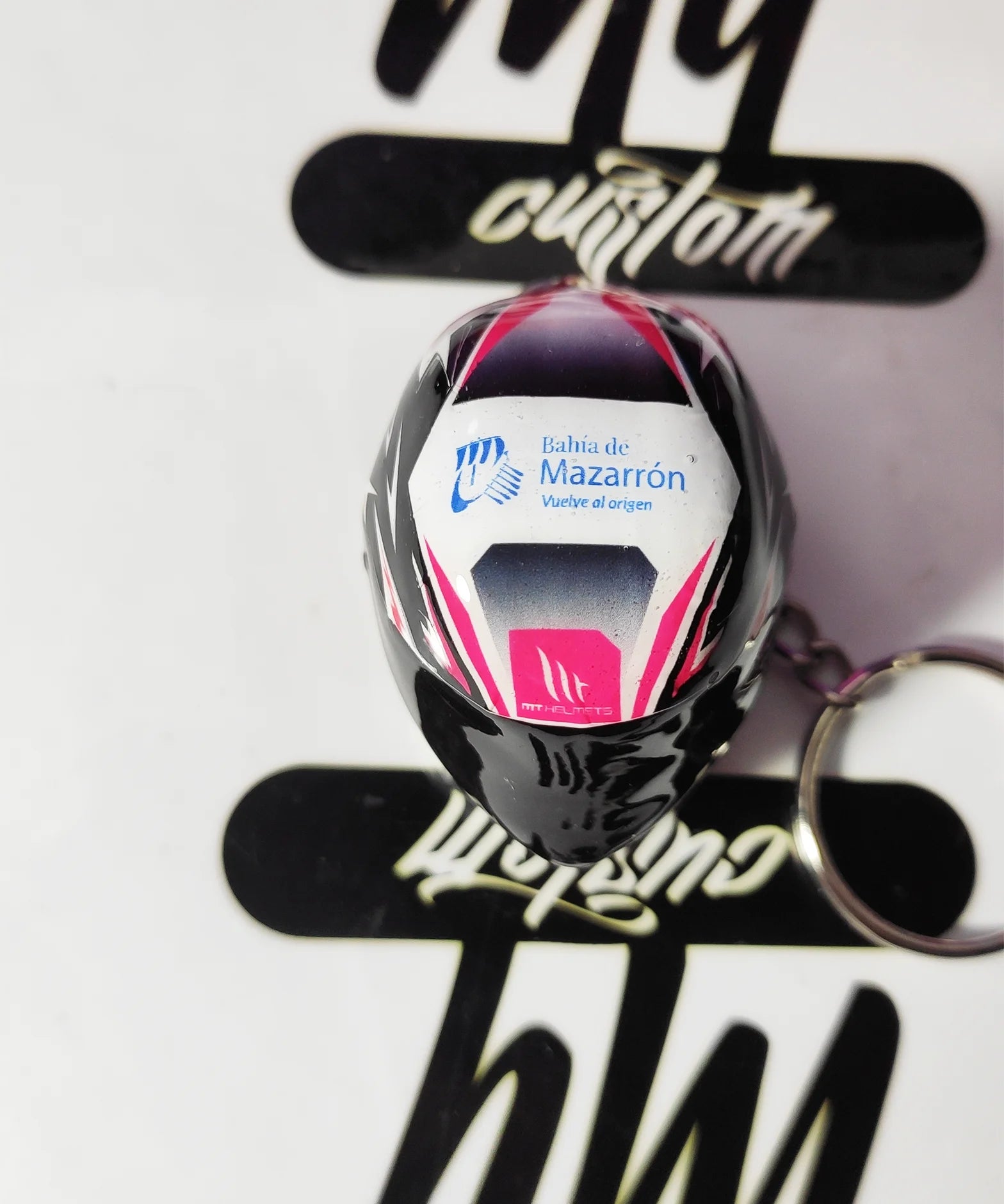 Llavero casco integral MT KRE